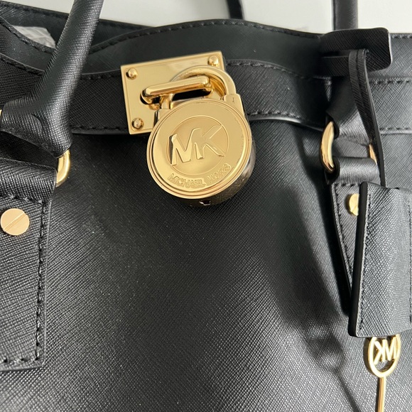 Michael Kors Women's Hamilton Saffiano Leather Medium Satchel - Picture 2 of 15